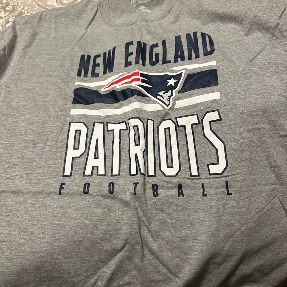 Fanatics Gray New England Patriots Short Sleeve Tee